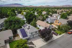 1055 Amico Dr, Sparks, NV 89434 - Photo 20