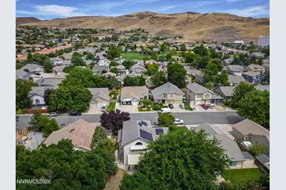 1055 Amico Drive, Sparks, NV 89434 - Photo 18