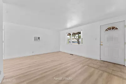 9245 Fremont Way, Reno, NV 89506 - Photo 6