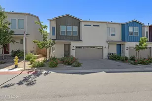 4903 Black Falcon Wy, Sun Valley, NV 89433 - Photo 2