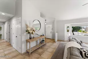 310 Veronica Ave, Sparks, NV 89436 - Photo 14