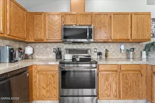 310 Veronica Ave, Sparks, NV 89436 - Photo 12