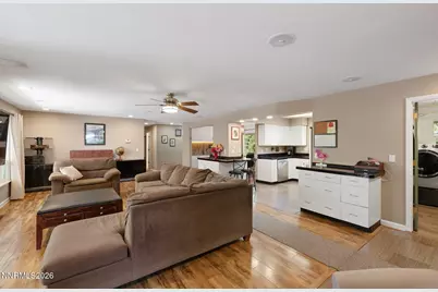 2255 Parkway Drive, Reno, NV 89502 - Photo 16