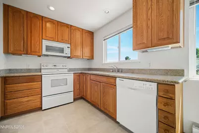 1442 Topaz Lane, Gardnerville, NV 89460 - Photo 6