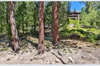 321 Ski Way #105, Incline Village, NV 89451 - Photo 12