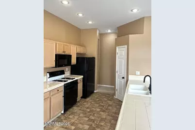 7874 Tormes Court, Sparks, NV 89436 - Photo 14