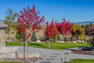 285 Sierra Country Cir, Gardnerville, NV 89460 - Photo 32