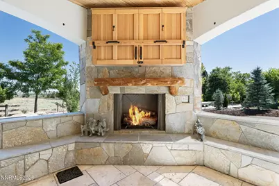 285 Sierra Country Circle, Gardnerville, NV 89460 - Photo 2