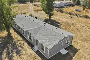 695 Dillon Ln, Spring Creek, NV 89815 - Photo 2