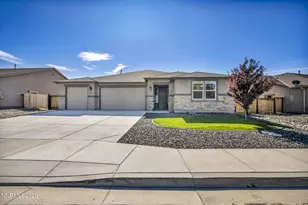 812 Spooner Way, Sparks, NV 89441 - Photo 1