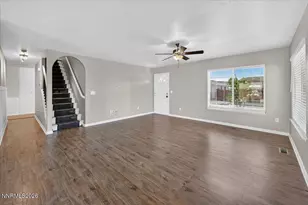 18287 Sky Crest Ct, Reno, NV 89508 - Photo 8