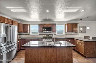 27 McClellan Peak Dr, Carson City, NV 89706 - Photo 12