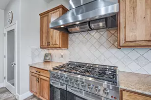 635 Valle Verde Dr, Sparks, NV 89441 - Photo 16