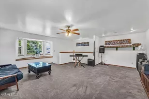 1805 Camelback Dr, Sparks, NV 89434 - Photo 20