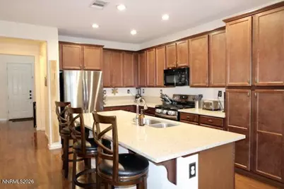 14330 Fredonia Drive, Reno, NV 89506 - Photo 2