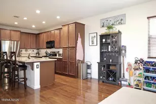 14330 Fredonia Dr, Reno, NV 89506 - Photo 6