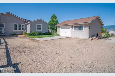 2556 Henning Lane, Minden, NV 89423 - Photo 4