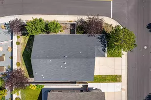 10660 Brittany Park Dr, Reno, NV 89521 - Photo 24