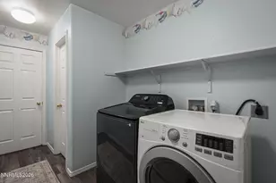 1407 Talking Sparrow Dr, Sparks, NV 89441 - Photo 16