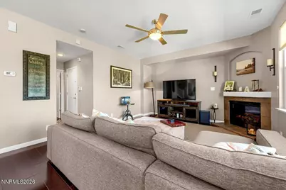 10749 Grayslake Drive, Reno, NV 89521 - Photo 14