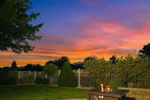 10749 Grayslake Dr, Reno, NV 89521 - Photo 44