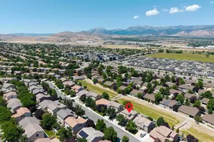 10749 Grayslake Dr, Reno, NV 89521 - Photo 64