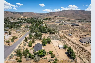 305 Flicker Circle, Washoe Valley, NV 89704 - Photo 32