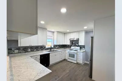 1940 Utah Avenue, Silver Springs, NV 89429 - Photo 2