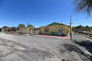 388 C St, Hawthorne, NV 89415 - Photo 2