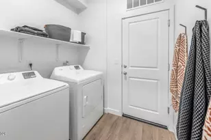 832 Villa St, Carson City, NV 89701 - Photo 24