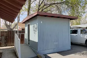 1335 Cornell Ave, Lovelock, NV 89419 - Photo 2