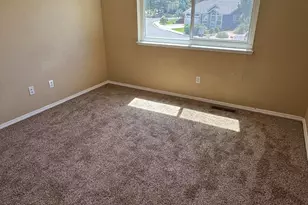 998 Edgecliff Dr, Reno, NV 89523 - Photo 26