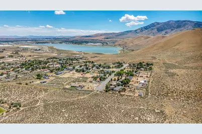 10600 Silver Spur Drive, Reno, NV 89508 - Photo 22