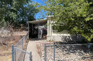 1236 Kingslane Ct, Gardnerville, NV 89410 - Photo 6