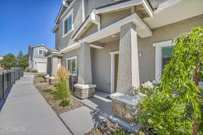 5882 Grand Row Way, Reno, NV 89523 - Photo 4