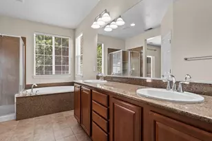 550 Little Sorrel Ct, Reno, NV 89521 - Photo 32
