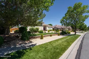 7330 Island Queen Dr, Sparks, NV 89436 - Photo 2