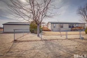 1351 W Spruce St, Silver Springs, NV 89429 - Photo 6