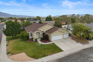 1940 Four Iron Ct, Fernley, NV 89408 - Photo 42
