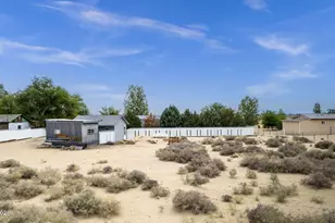 7615 Bass St, Silver Springs, NV 89429 - Photo 34