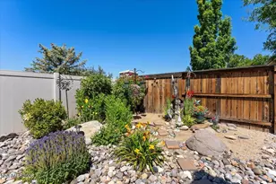 10155 Burghley Ct, Reno, NV 89521 - Photo 44