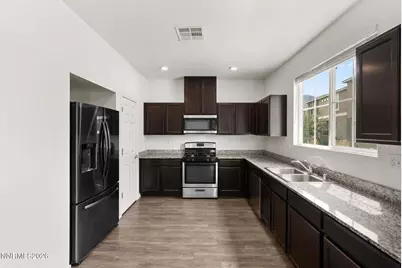 9607 Nautical Mile Road, Reno, NV 89506 - Photo 4