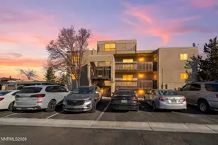111 Vista Rafael Pkwy, Reno, NV 89503 - Photo 2