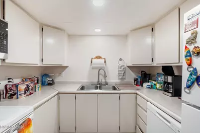 111 Vista Rafael Parkway, Reno, NV 89503 - Photo 14