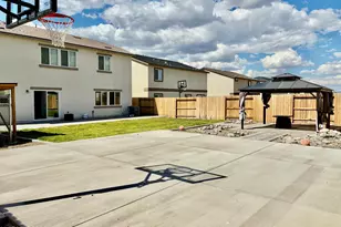 8978 Wolf River Dr, Reno, NV 89506 - Photo 42