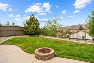 7845 Opal Bluff Dr, Reno, NV 89506 - Photo 32