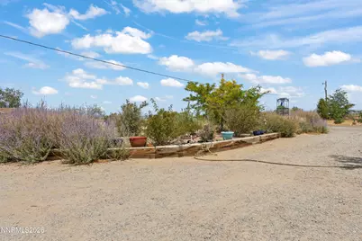 5020 White Oak Drive, Silver Springs, NV 89429 - Photo 2