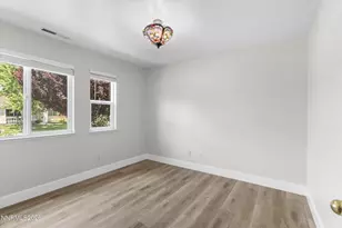 9830 Crystalline Dr, Reno, NV 89506 - Photo 14