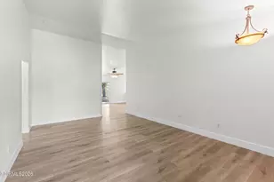 9830 Crystalline Dr, Reno, NV 89506 - Photo 20