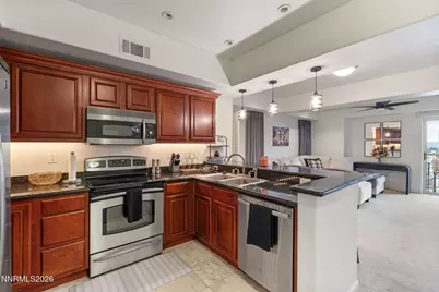 200 W 2nd Street #APT 505, Reno, NV 89501 - Photo 4